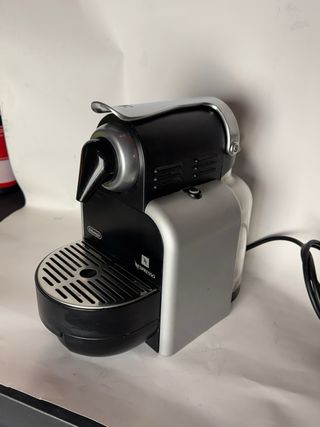 Macchina Caffè Nespresso DeLonghi