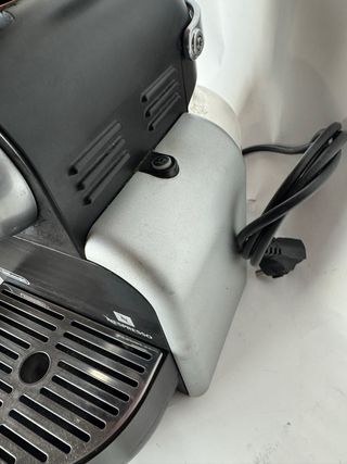 Macchina Caffè Nespresso DeLonghi