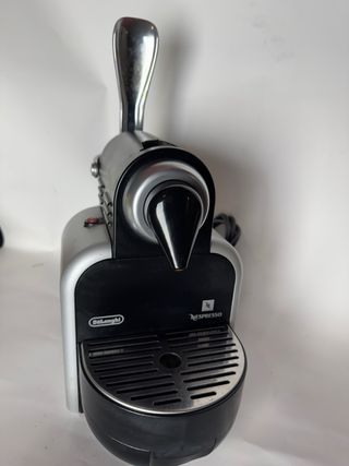 Macchina Caffè Nespresso DeLonghi