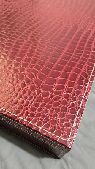 Caja de Madera grande Forrada Polipiel Cocodrilo