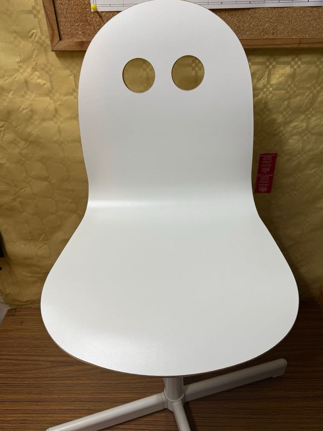 Silla infantil IKEA blanca