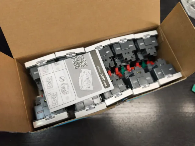 Base Doble Enchufe Simon 500 CIMA Blanco