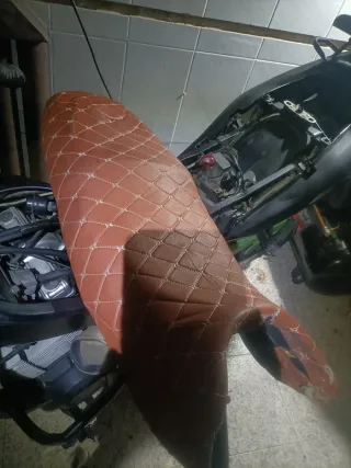 Asiento Suzuki GS 500 Gel Retapizado(18€)