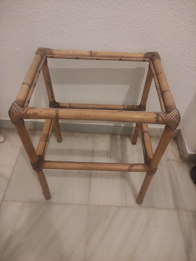 Estructura Mesa auxiliar de bambú