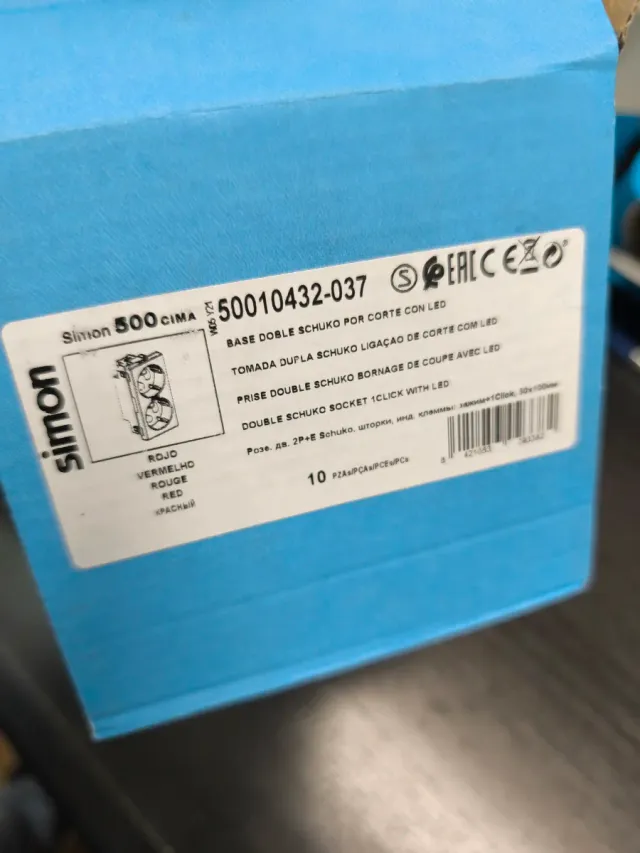 Base Doble Enchufe Simon 500 CIMA Rojo