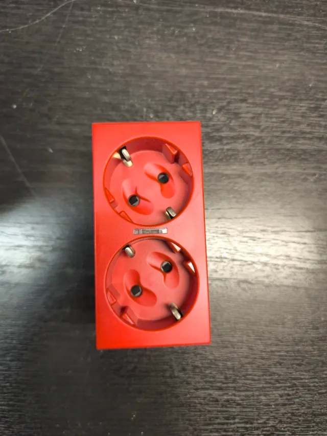 Base Doble Enchufe Simon 500 CIMA Rojo
