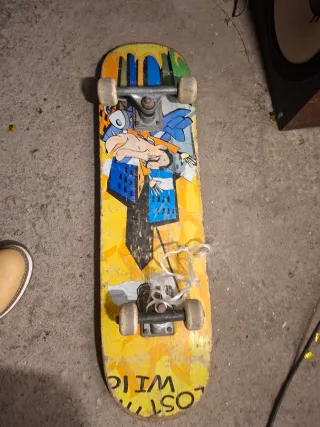 Monopatín / Skate Azul. Regalo otro