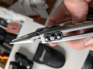 Multiherramienta Gerber MP400