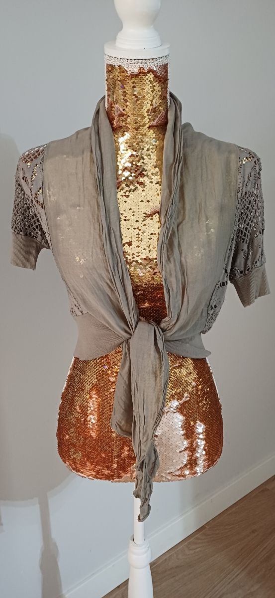 Chaqueta calada beige dorada talla única