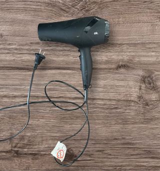 Asciugacapelli nero ok. | Ottime condizioni