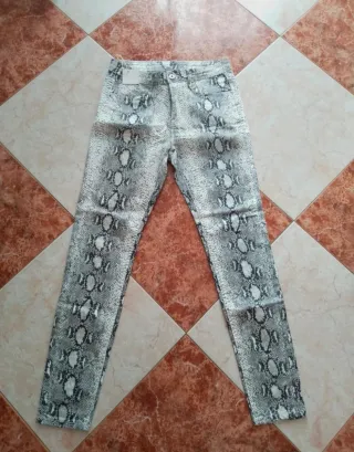Pantalón estampado