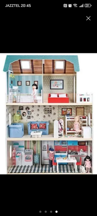 Casita de muñecas con muebles