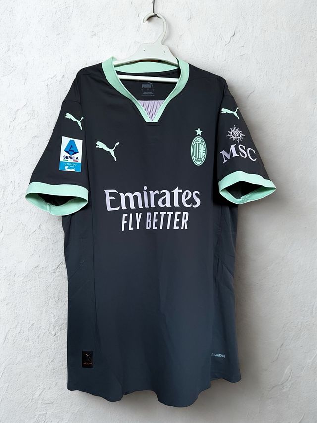 Camiseta fútbol auténtica AC Milan edición jugador