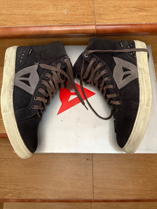 Botas Dainese Negras.