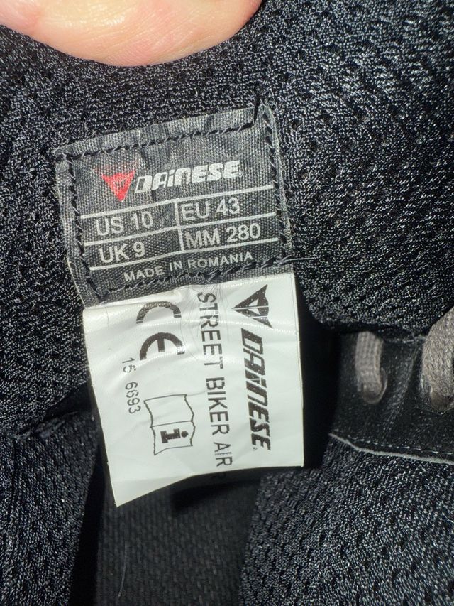 Botas Dainese Negras.