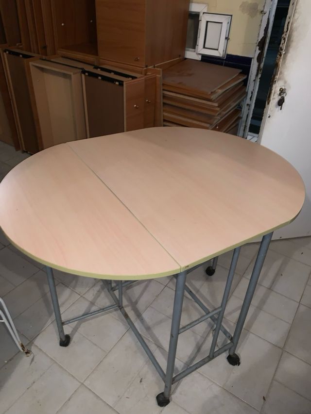 Mesa plegable cocina con ruedas