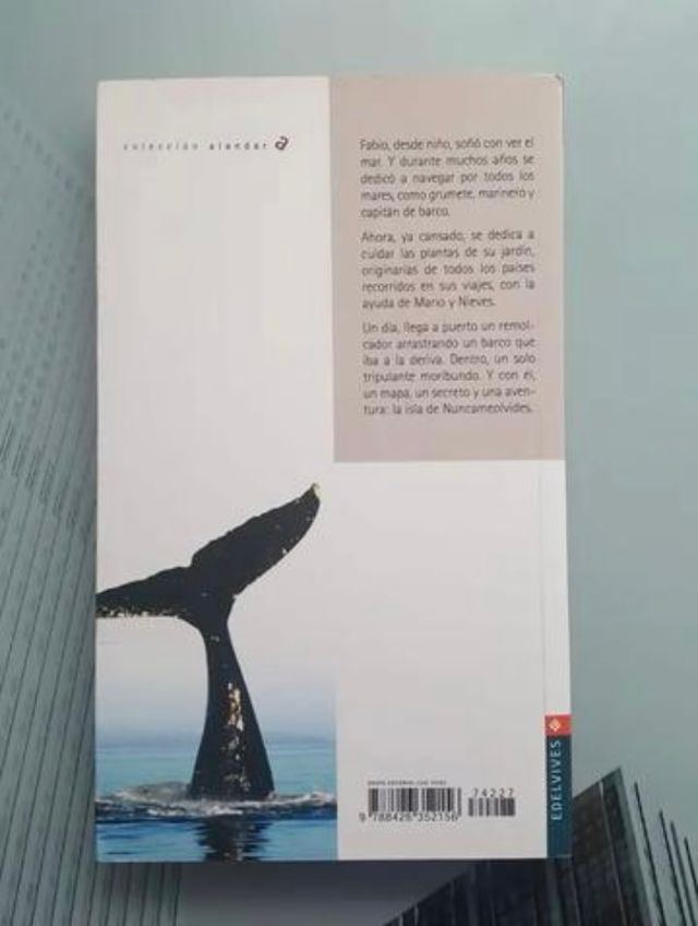 La isla de Nuncameolvides (Alandar) (Spanish Ed...