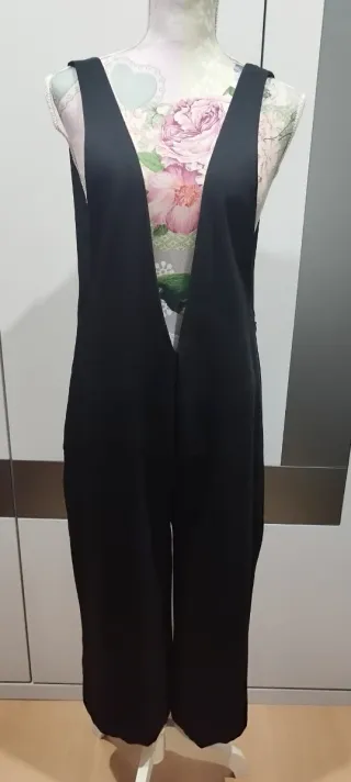 Mono peto suelto. Zara.