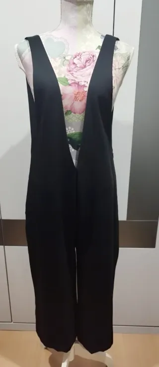 Mono peto suelto. Zara.