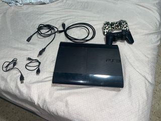 Ps3 Super Slim 500gb + 2 mandos + Juegos