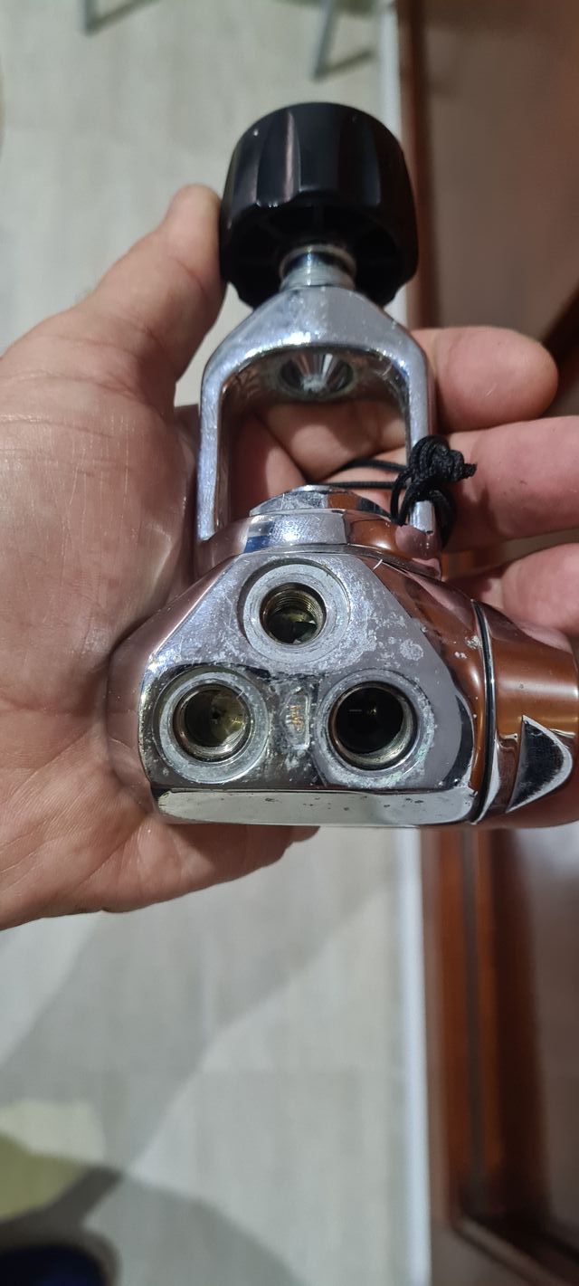 Regulador de buceo cromado 1 etapa