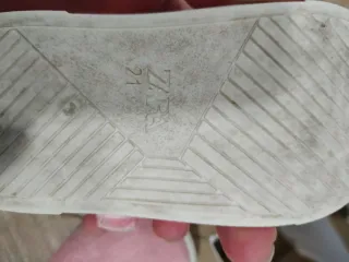 Zapatillas lona Zara niña talla 21