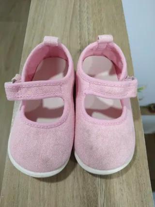 Zapatillas lona Zara niña talla 21