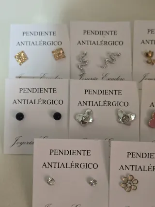 Lote 8 pares pendientes antialérgicos.CON ETIQUETA