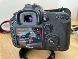 Canon EOS 7D Mark II+Tamron 24-70mm f/2.8