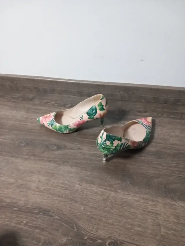 Zapatos LODI piel tacón 7cm floral T37