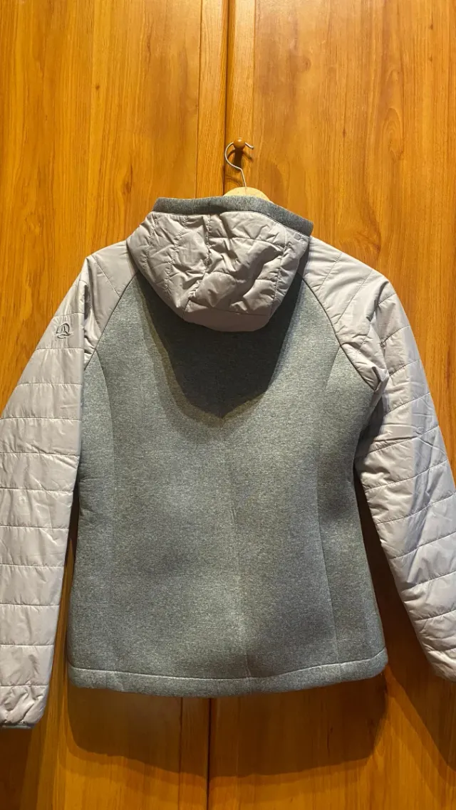 Chaqueta Ternua gris