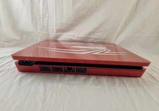 PS4 con 3 mandos y juegos