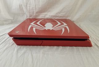 PS4 con 3 mandos y juegos