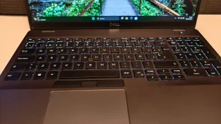 Dell Latitude 5500 i7-8665U 16GB 256GB 15,6