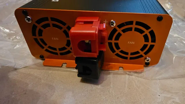 Inversor BOSS 2000W Pura Onda Senoidal