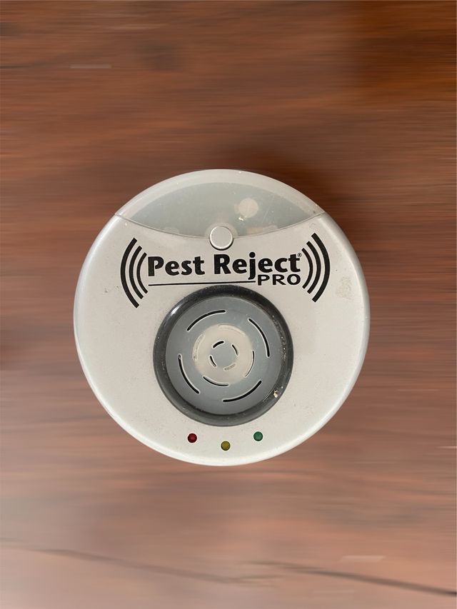 Pest Reject Pro repellente insetti e topi