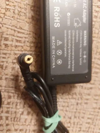 Cargador Portátil Acer SR-65W 19V 3.42A