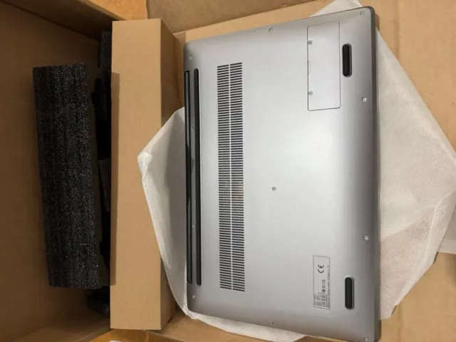 Portátil 12 RAM 256gb NUEVO