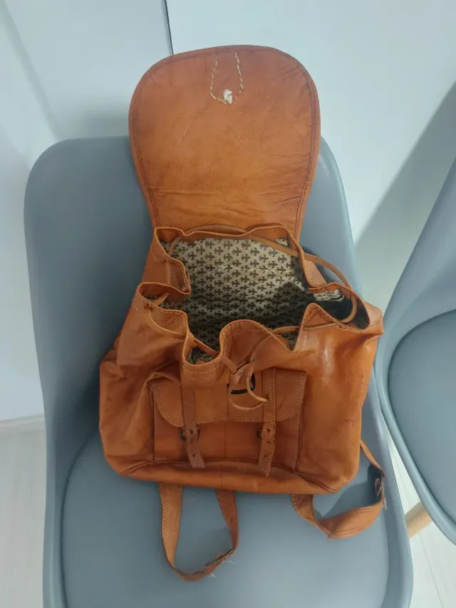 Black Friday!!! Mochila de cuero REBAJADA!!