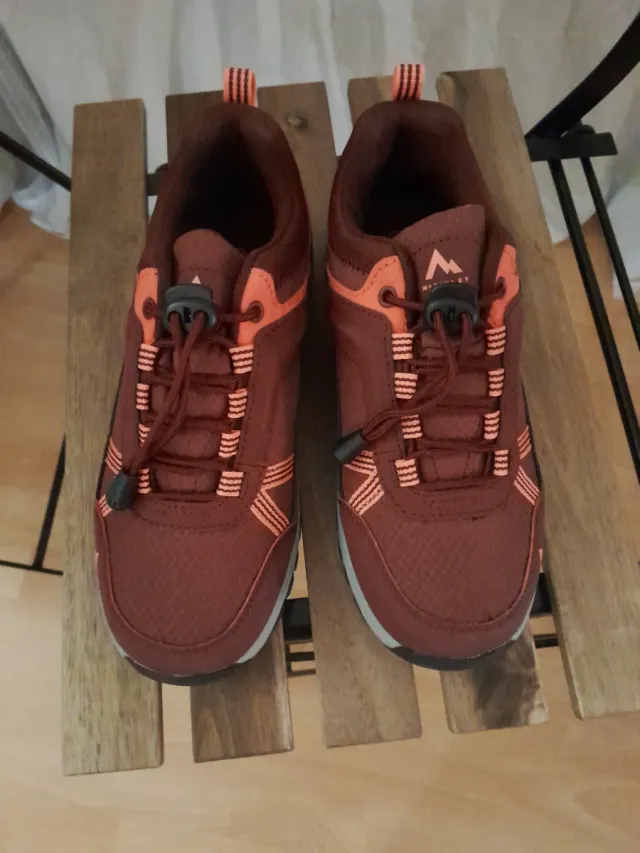 Zapatillas senderismo mujer morado y rosa NUEVAS