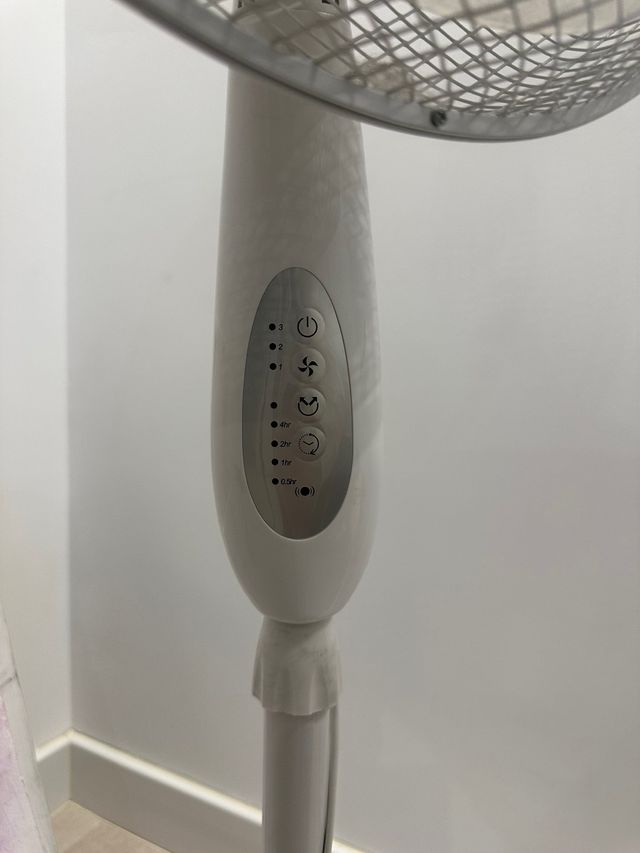 Ventilador de pie El Corte Inglés