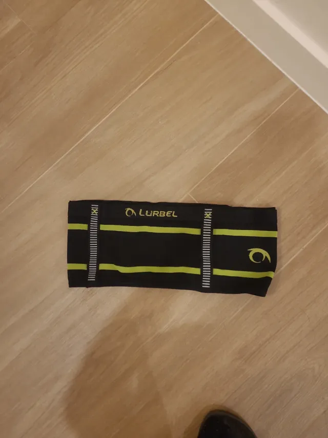 Cinturón running LURBEL negro y verde talla M