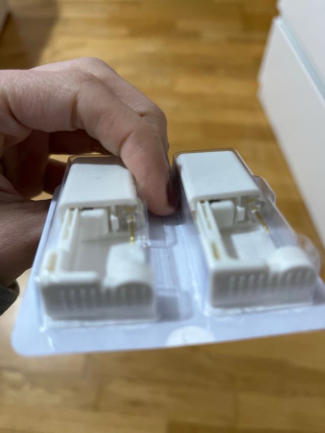 Máquina para piercing con pendiente