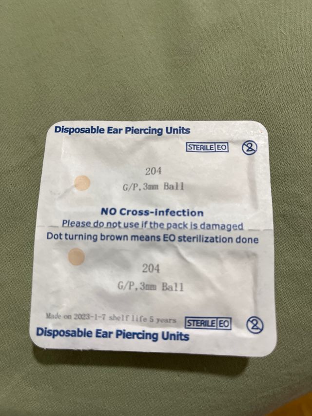 Máquina para piercing con pendiente