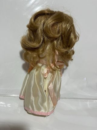 Muñeca de comunión antigua de BB