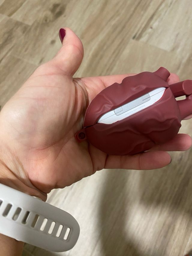 Estuche Corazón AirPods Pro 2 Rojo