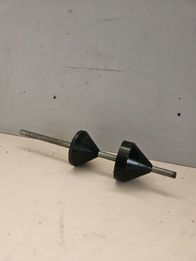 Eje conos para equilibrar ruedas monobrazo