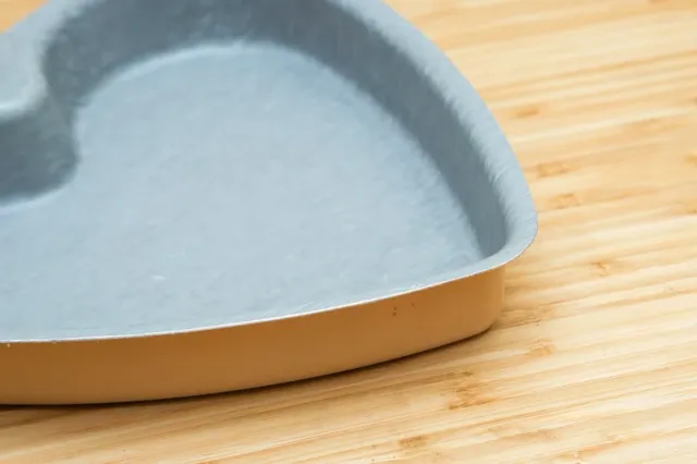 Molde Corazón Metal Beige/Gris