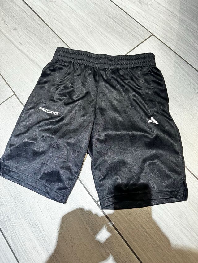 pantaloncini adidas predator