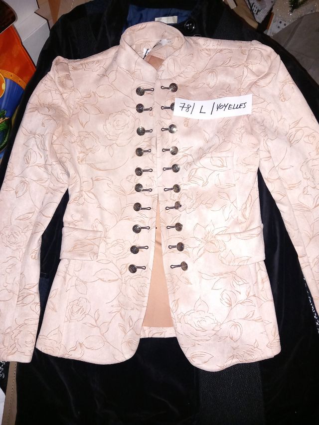 78- Chaqueta/ americana - Voyelles - L rosa dibuj